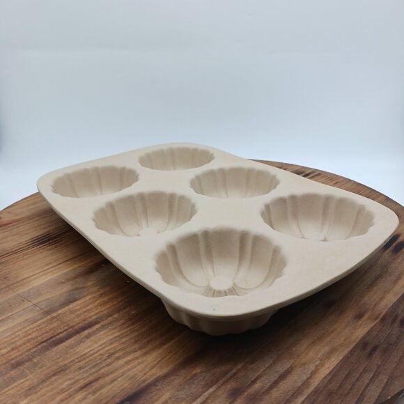 Vintage Pampered Chef Stoneware 6-Cavity Fluted Muffin Pan - Bake Like Grandma - Picture 3 of 8